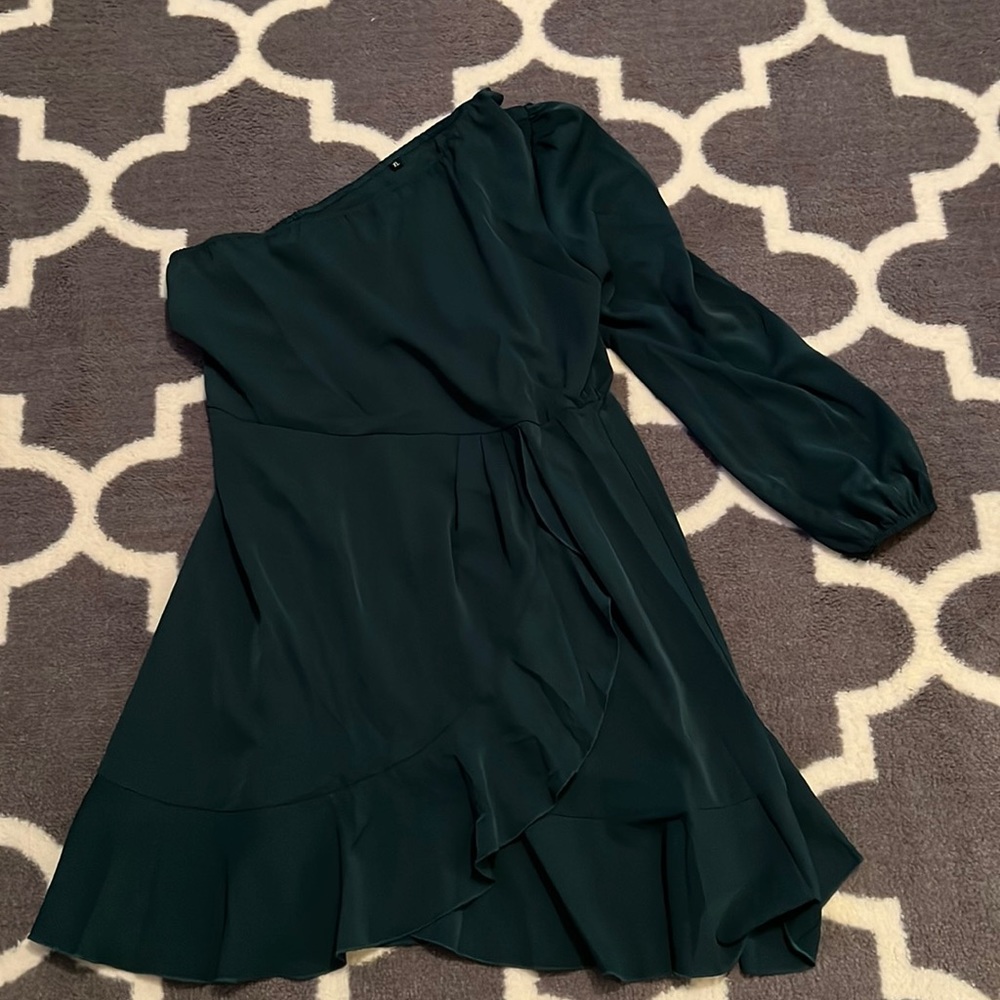 One Shoulder Green Dress